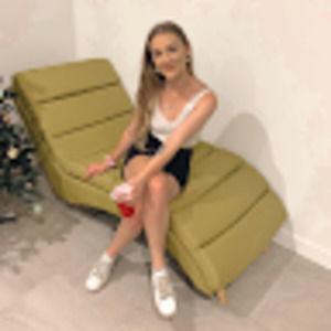 Meet your Posher, Tiffany